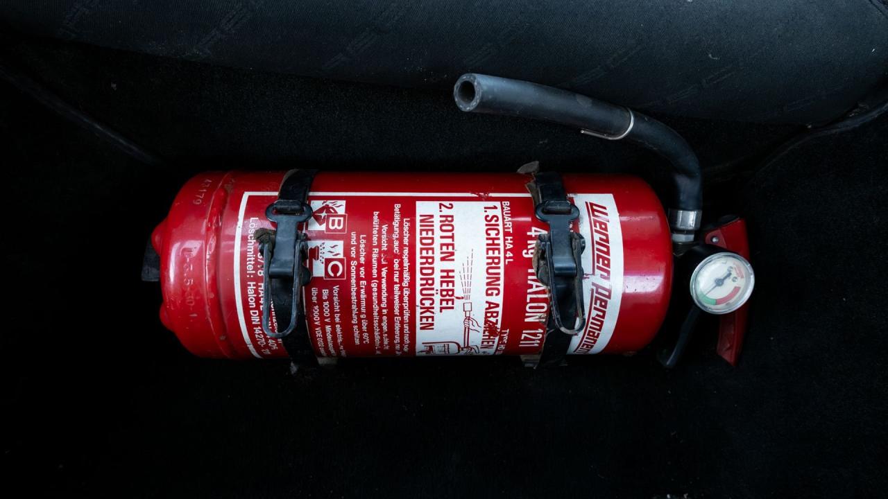 1988 Porsche 944 Turbo Cup &ldquo;Seabrooke&rdquo;