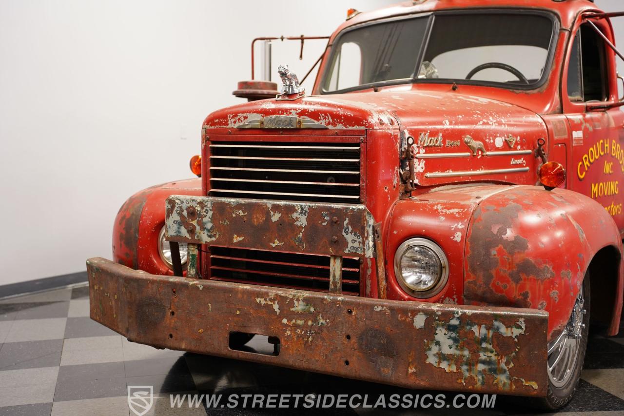 1960 Mack B-Series  Restomod