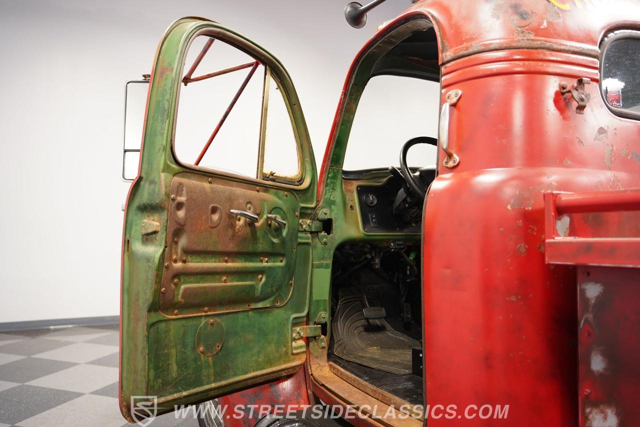 1960 Mack B-Series  Restomod