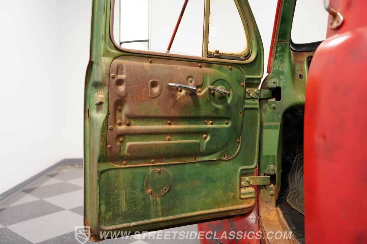 1960 Mack B-Series  Restomod