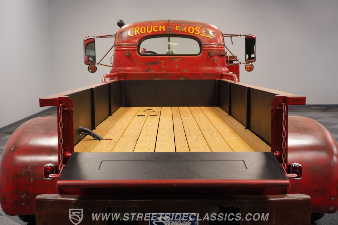 1960 Mack B-Series  Restomod