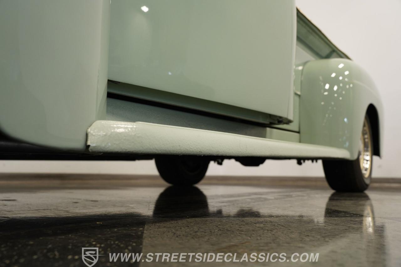 1950 Ford F-1 Restomod