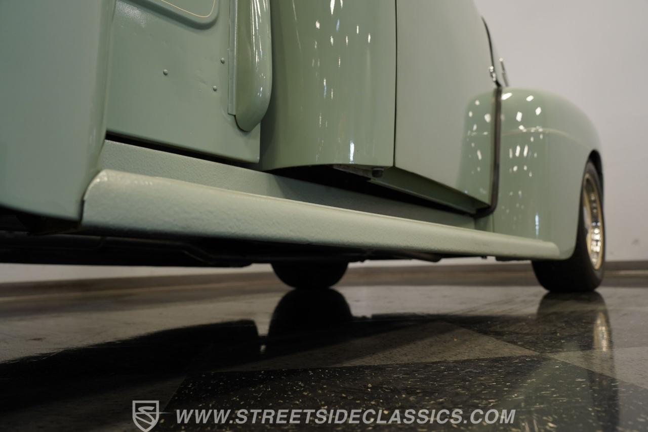 1950 Ford F-1 Restomod