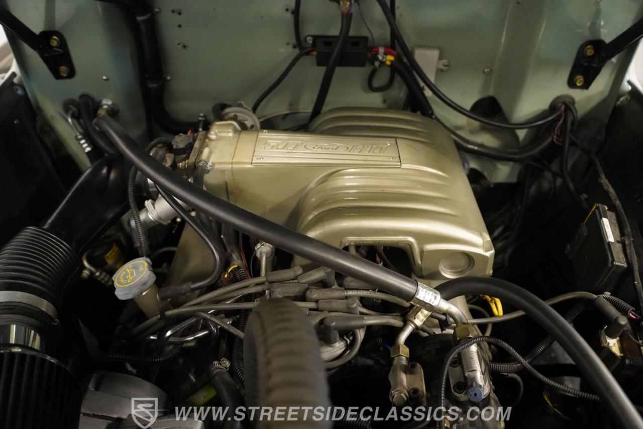 1950 Ford F-1 Restomod