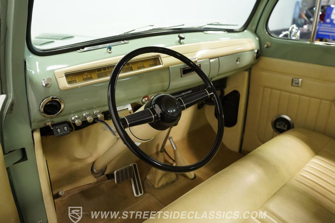 1950 Ford F-1 Restomod