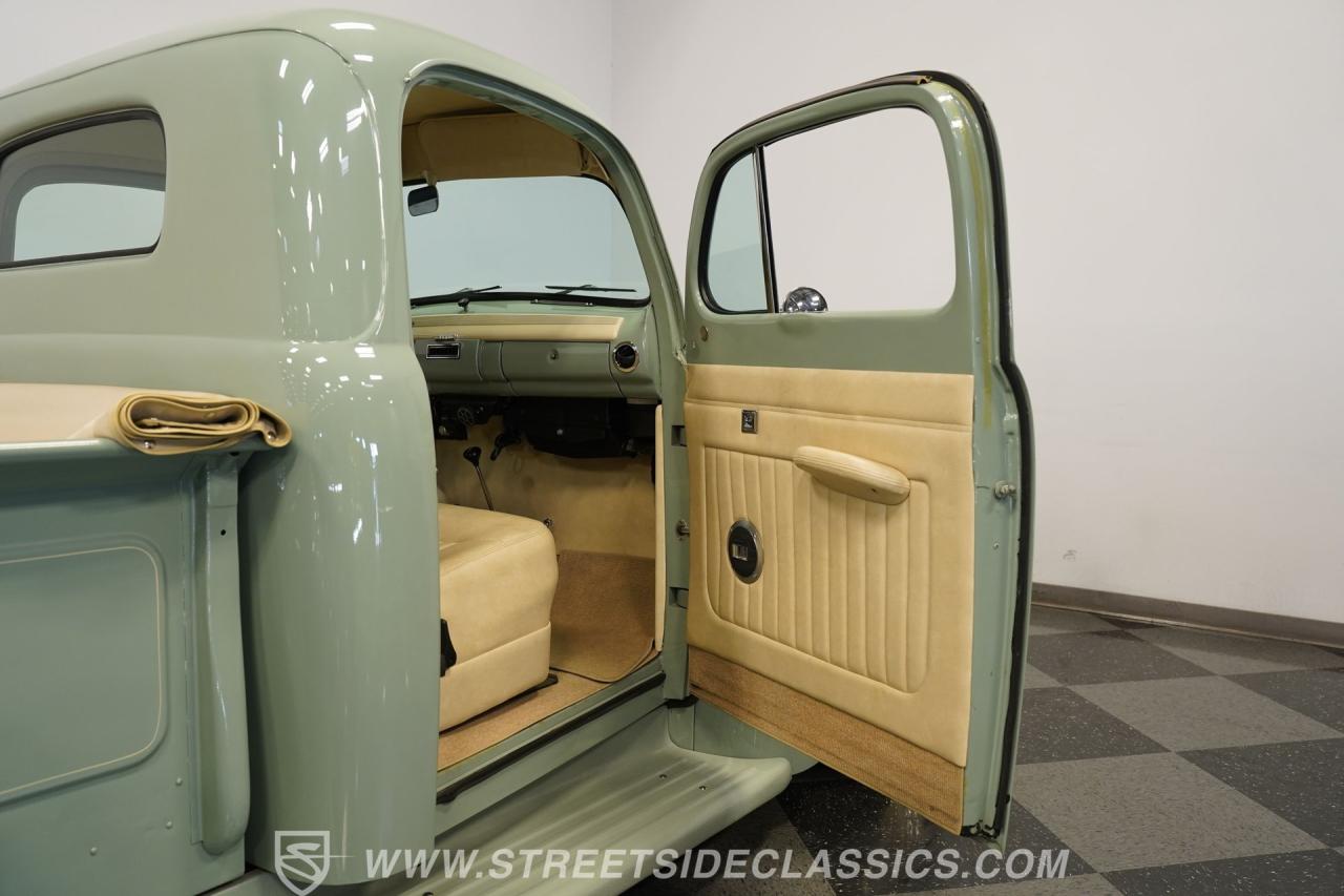 1950 Ford F-1 Restomod