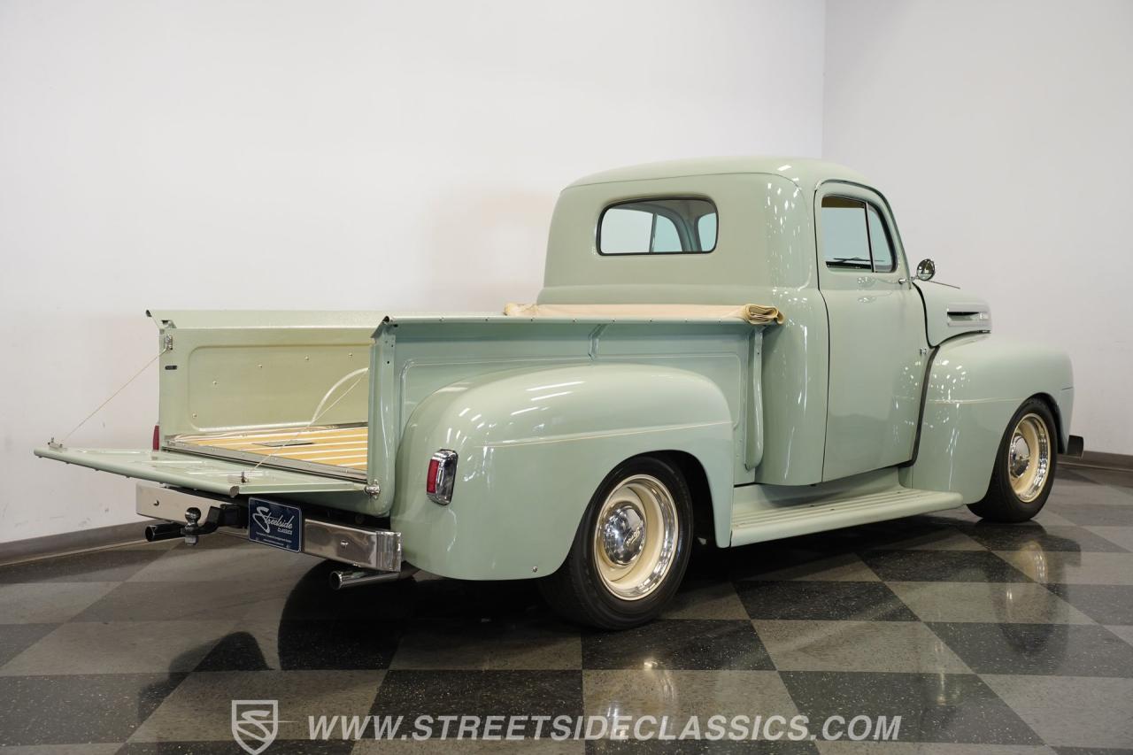 1950 Ford F-1 Restomod