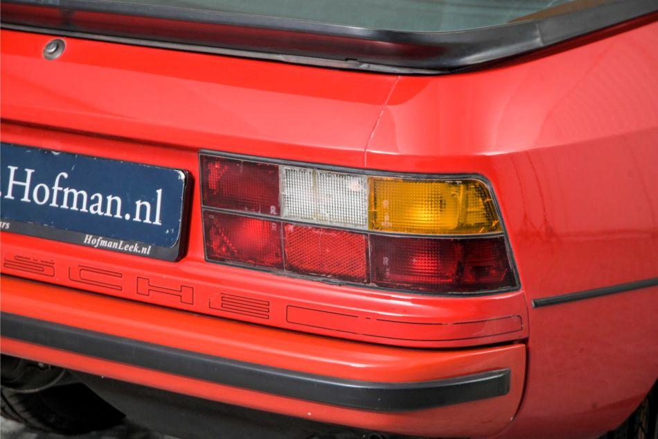 1986 Porsche 924S 2.5