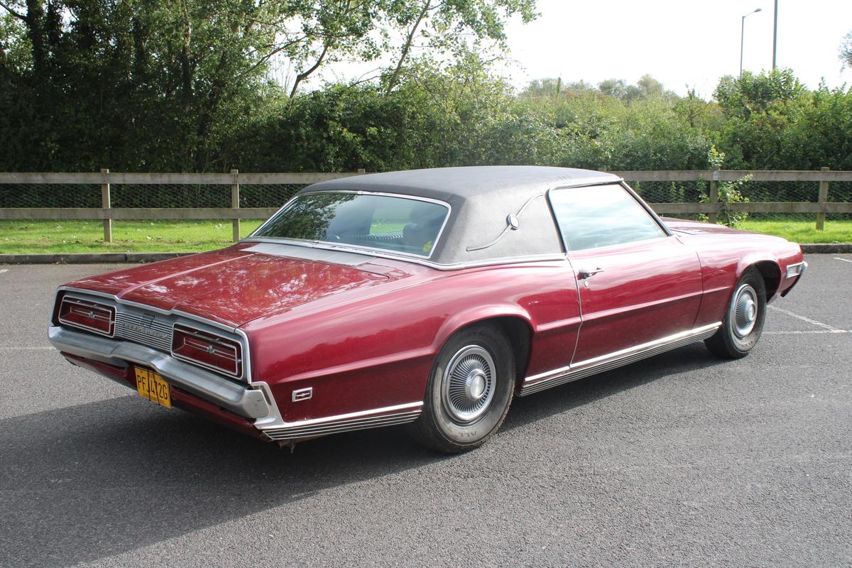 1969 Ford THUNDERBIRD 429