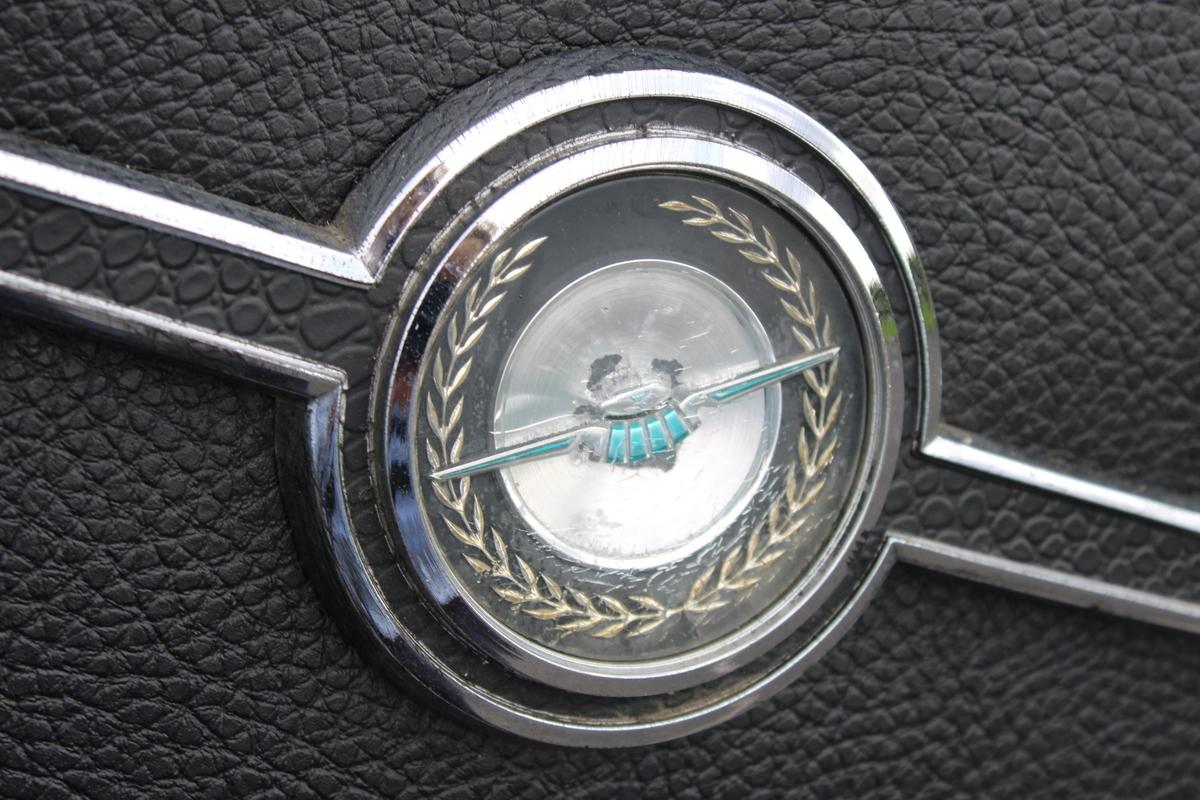 1969 Ford THUNDERBIRD 429