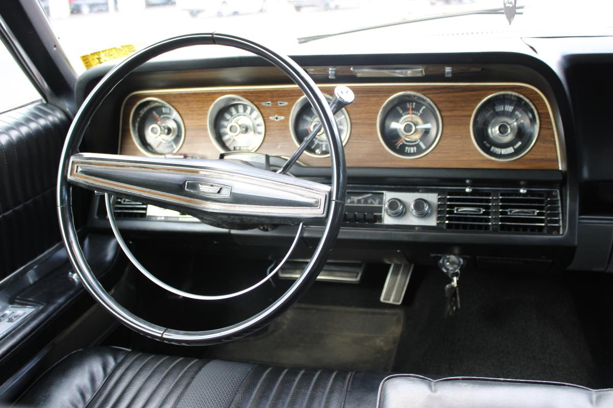 1969 Ford THUNDERBIRD 429