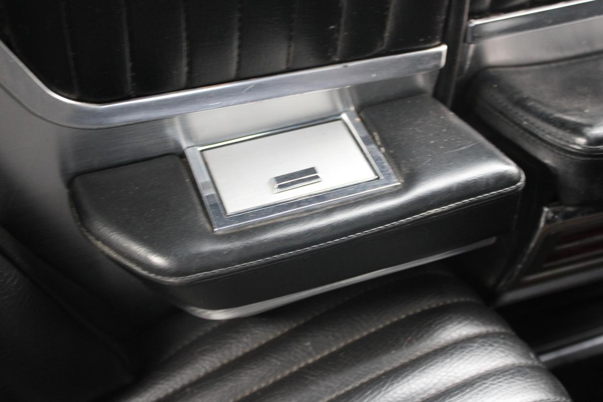 1969 Ford THUNDERBIRD 429