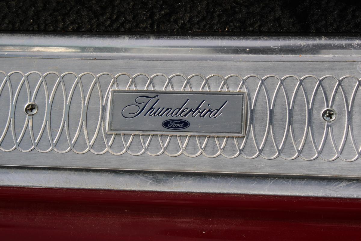 1969 Ford THUNDERBIRD 429