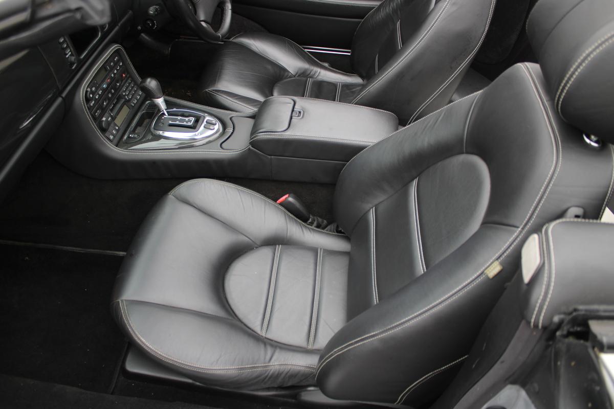 2005 Jaguar XKR CONVERTIBLE AUTO