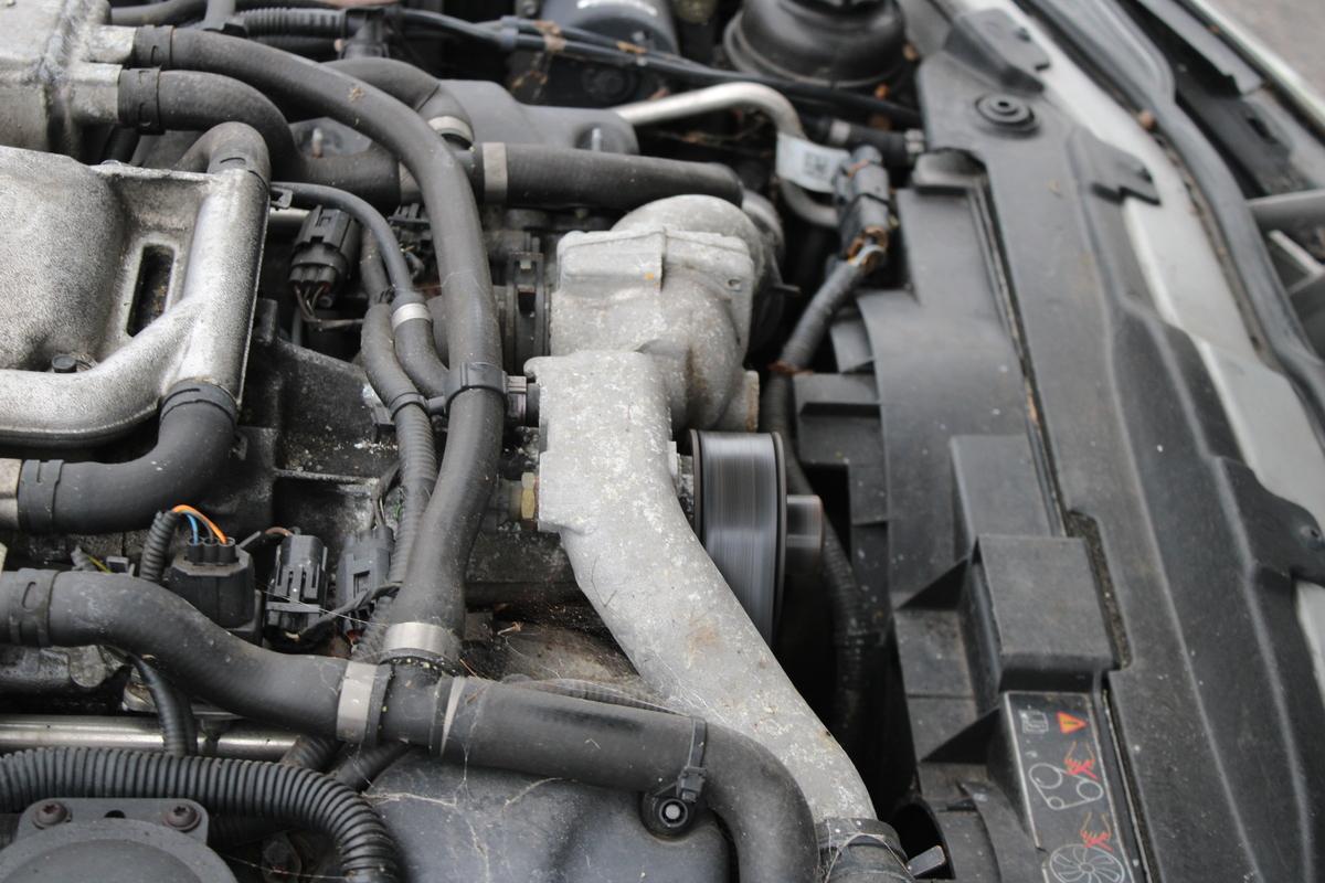 2005 Jaguar XKR CONVERTIBLE AUTO