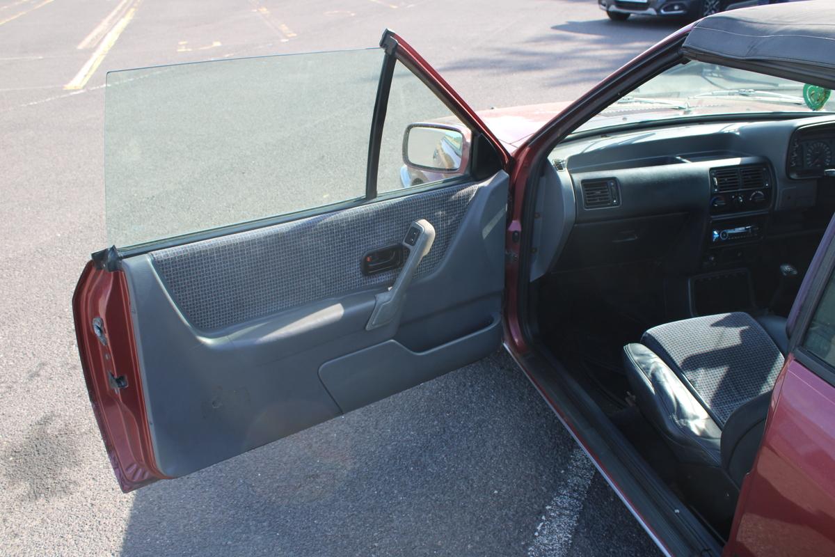 1990 Ford ESCORT XR3I CONVERTIBLE