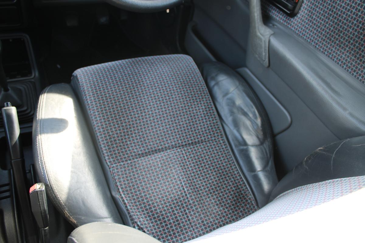 1990 Ford ESCORT XR3I CONVERTIBLE