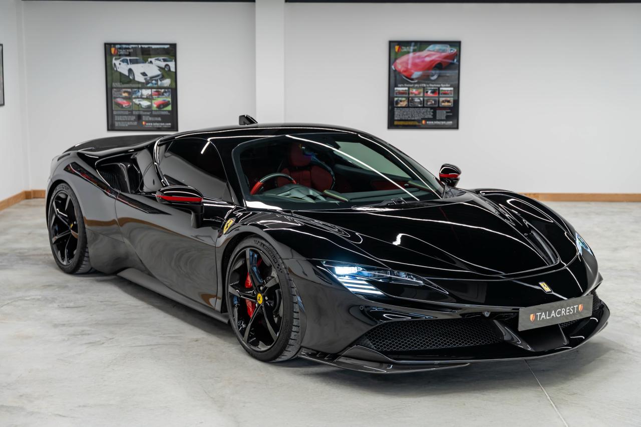 2021 Ferrari SF90 STRADALE