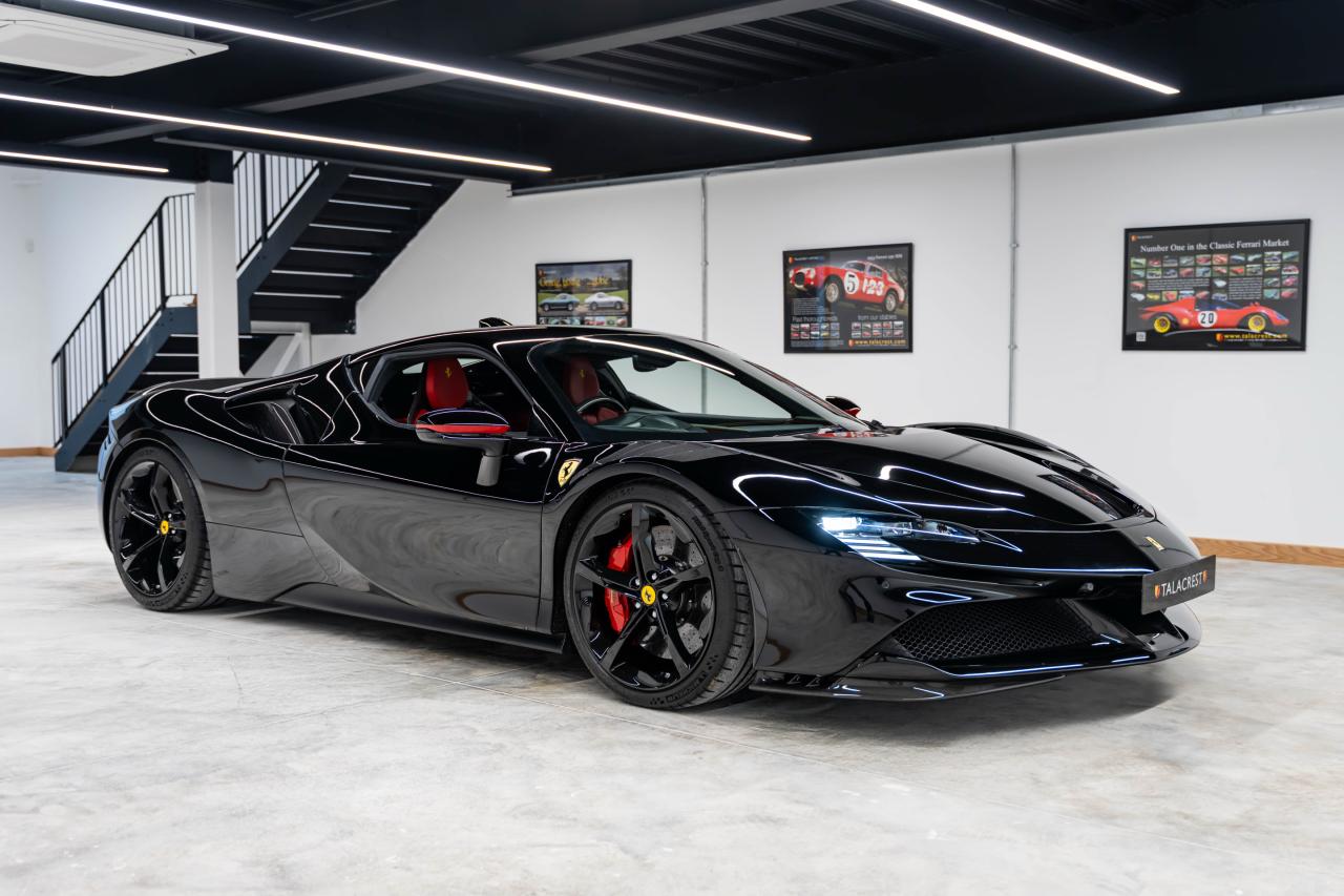 2021 Ferrari SF90 STRADALE
