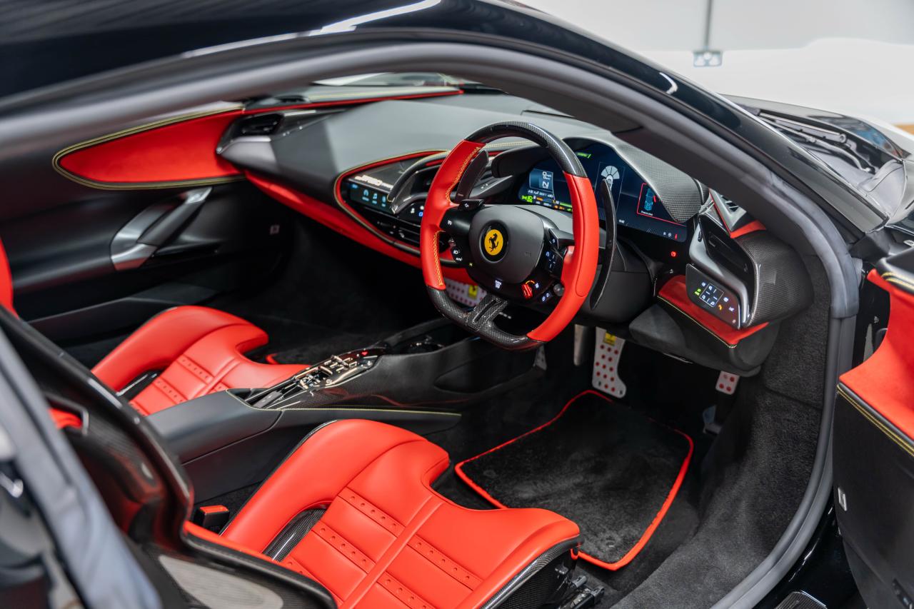 2021 Ferrari SF90 STRADALE