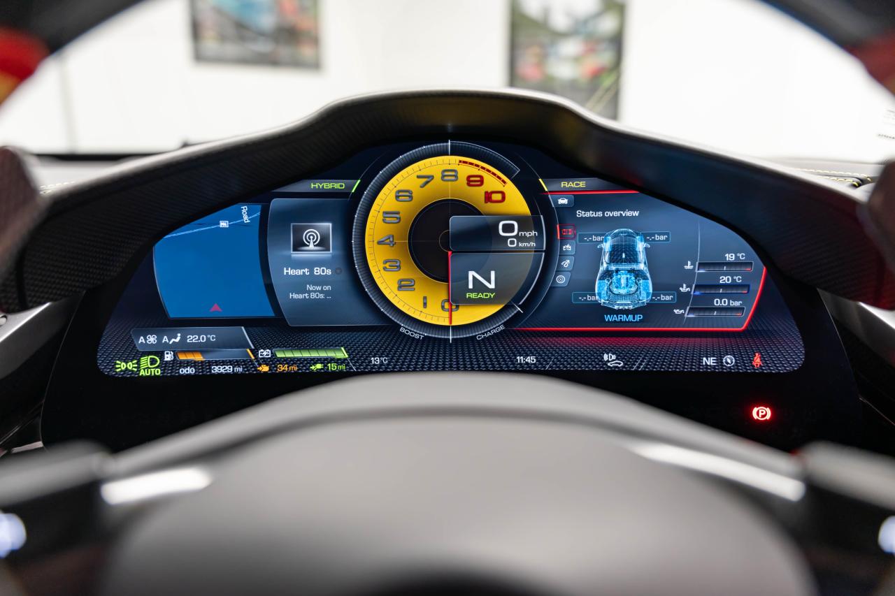 2021 Ferrari SF90 STRADALE