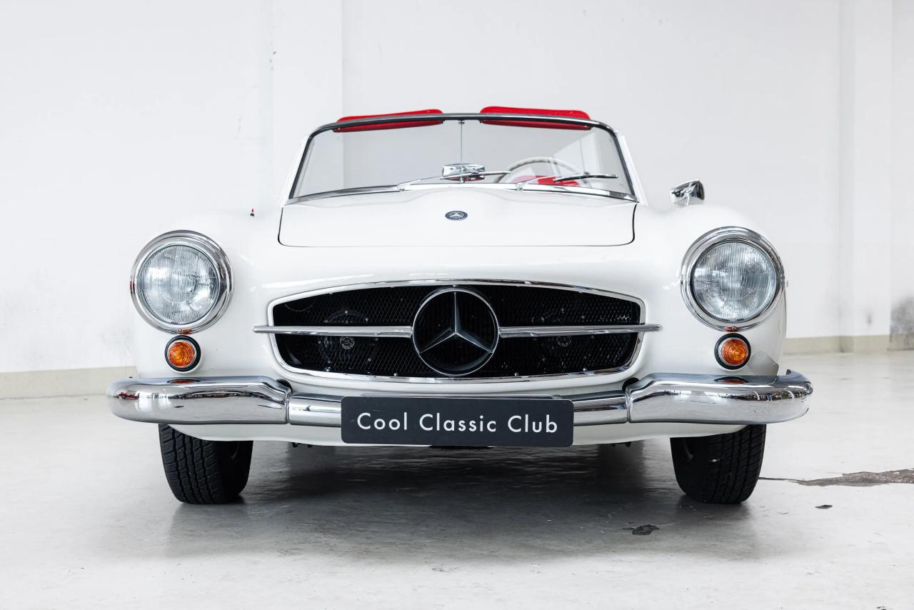 1961 Mercedes - Benz 190SL
