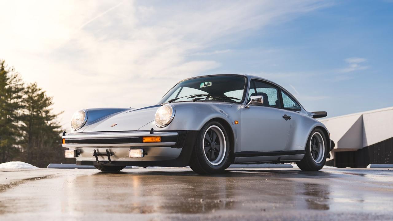 1975 Porsche 911 Turbo
