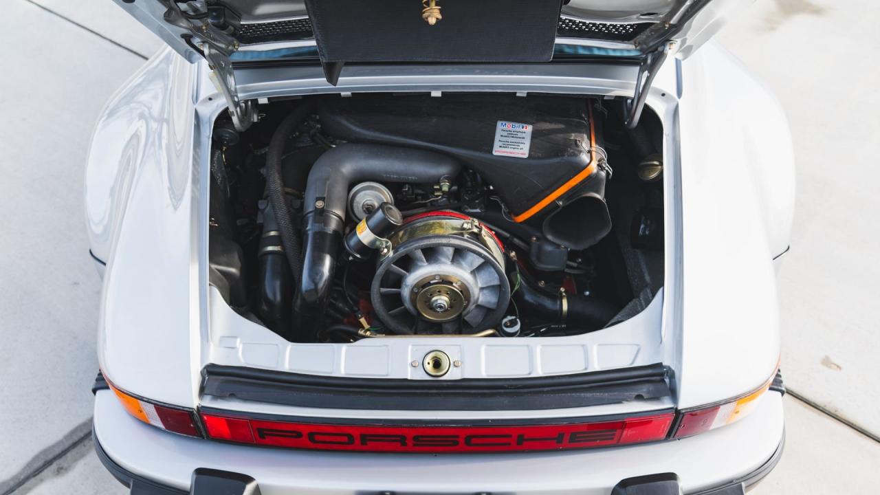 1975 Porsche 911 Turbo