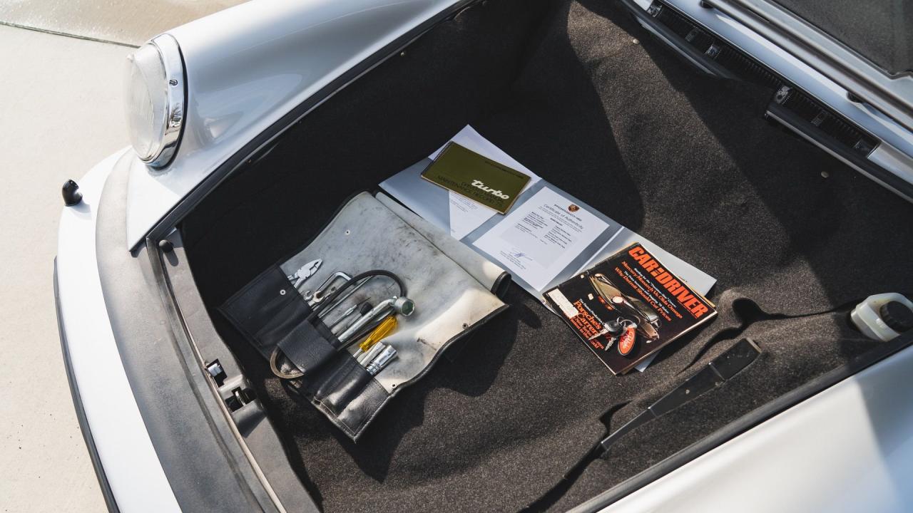 1975 Porsche 911 Turbo