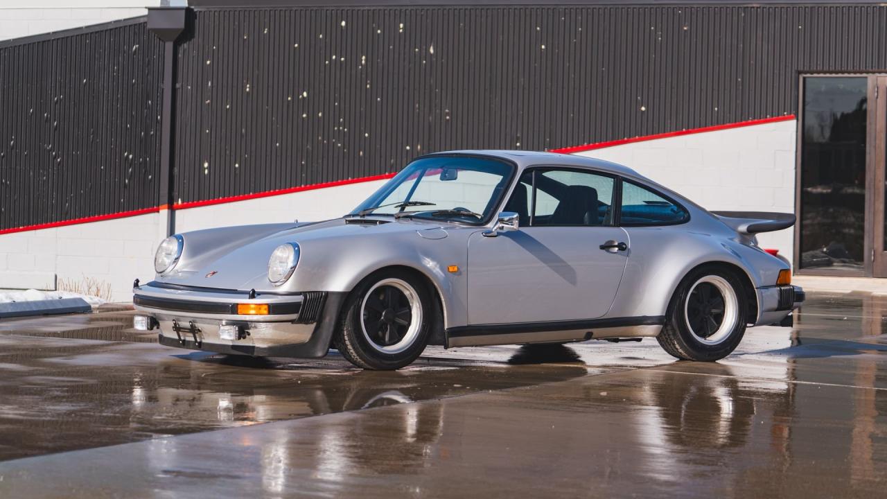 1975 Porsche 911 Turbo