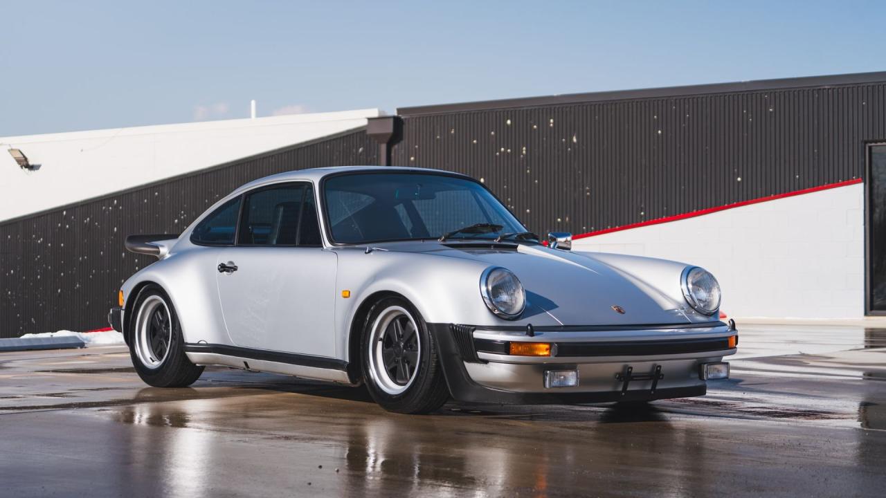 1975 Porsche 911 Turbo