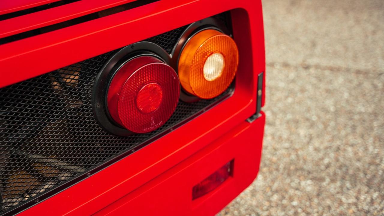 1990 Ferrari F40