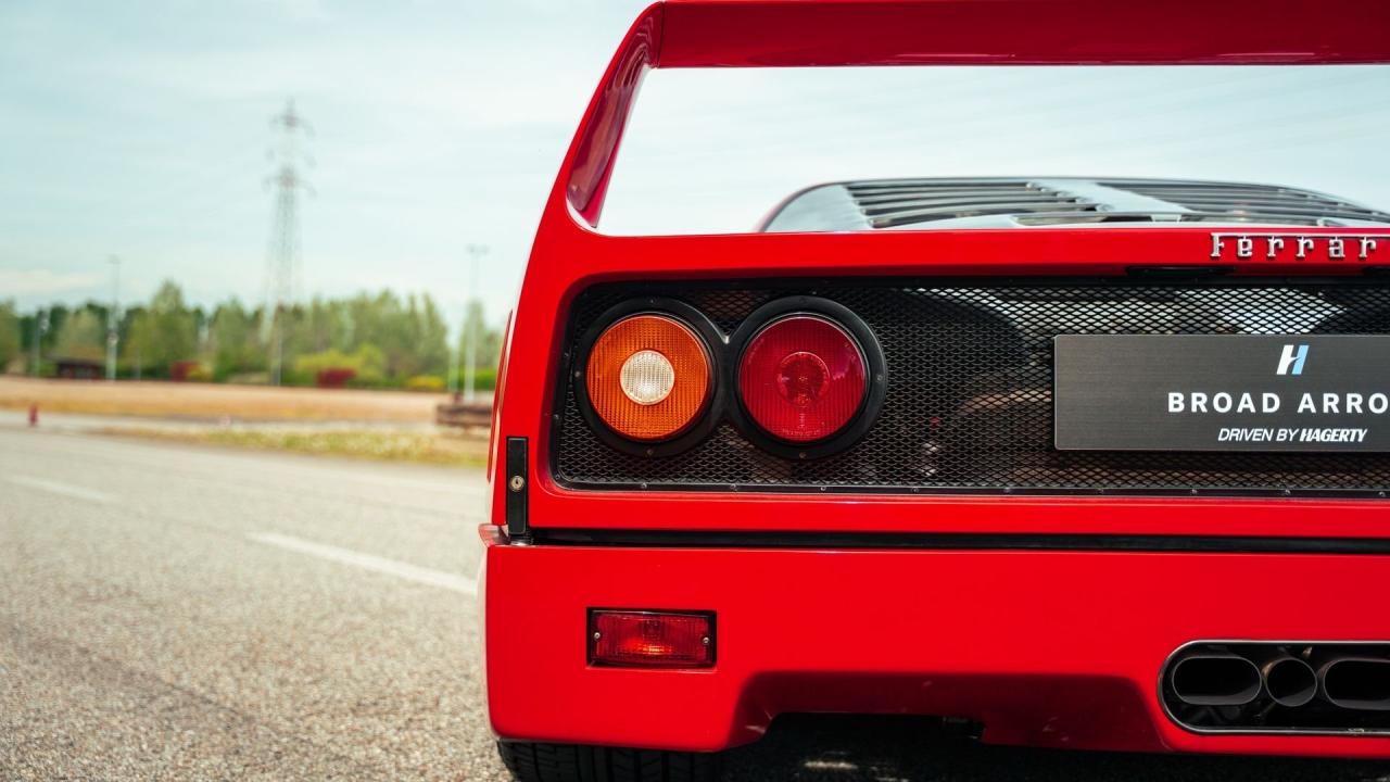 1990 Ferrari F40
