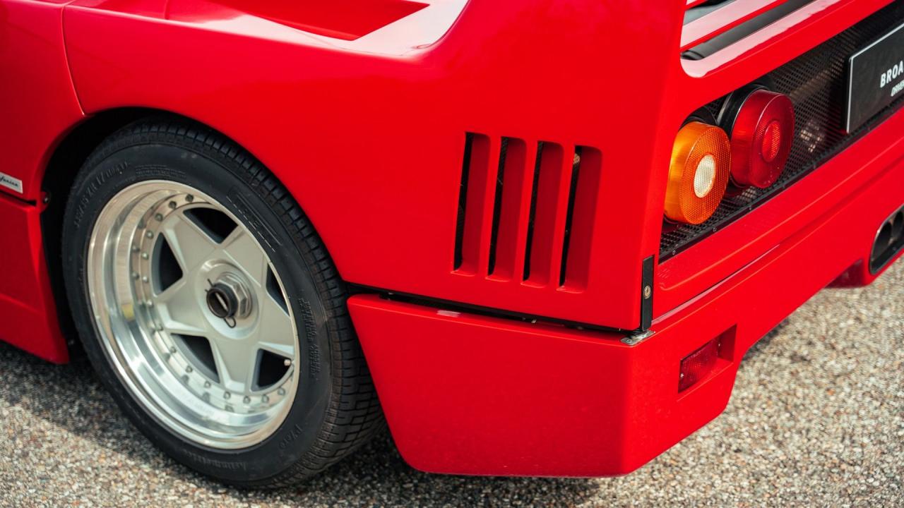 1990 Ferrari F40