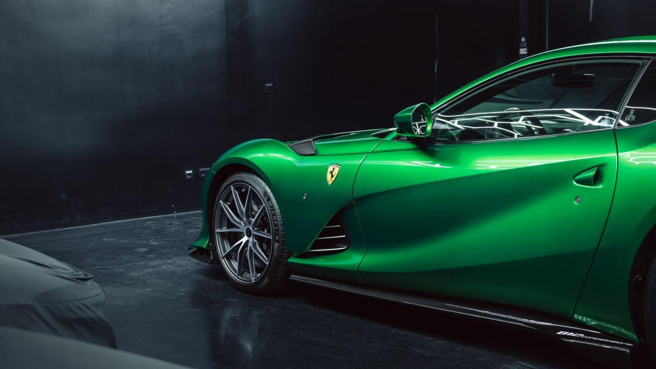 2023 Ferrari 812 Competizione