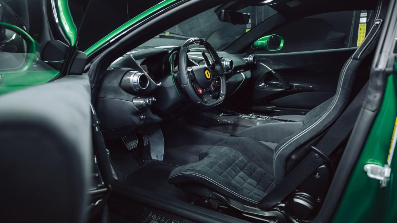 2023 Ferrari 812 Competizione