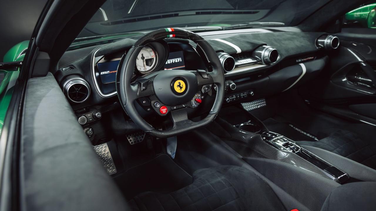 2023 Ferrari 812 Competizione