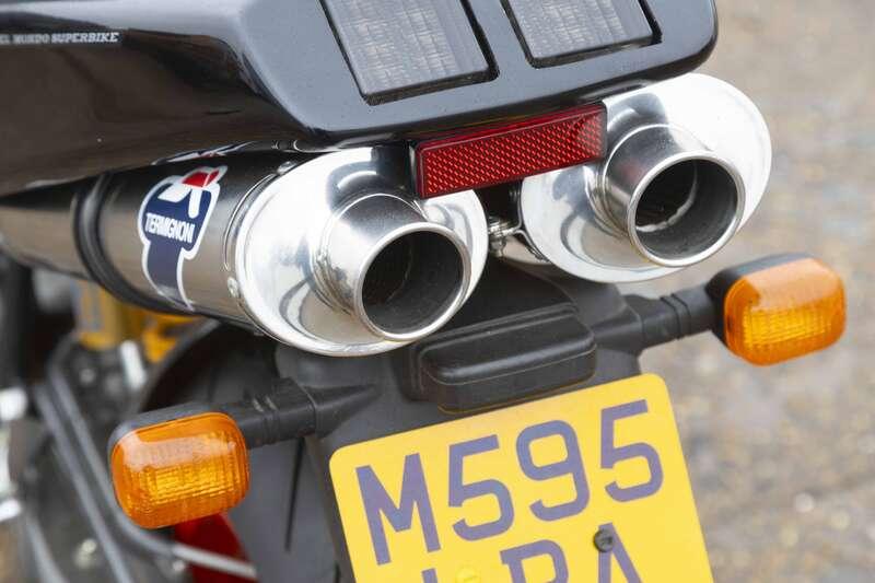 1994 Ducati 916 BIPOSTO SENNA III REPLICA