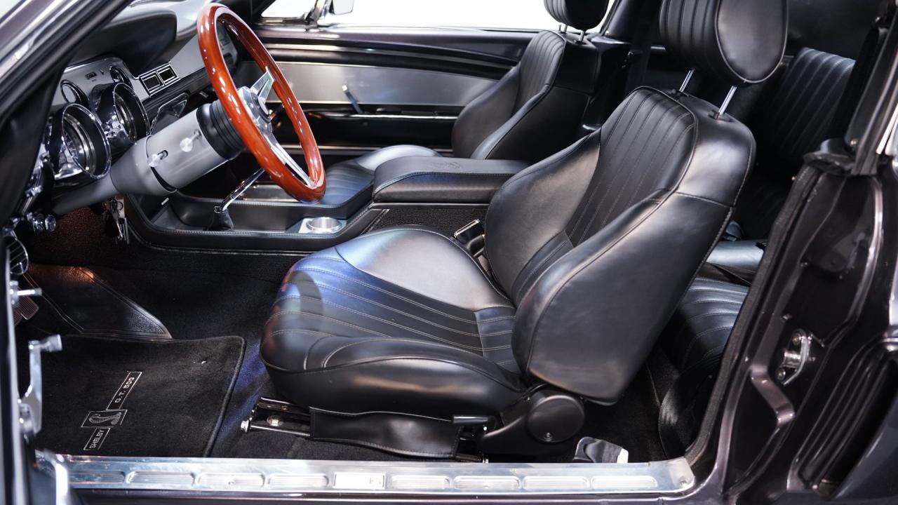 1967 Ford Mustang Shelby GT500 Tribute