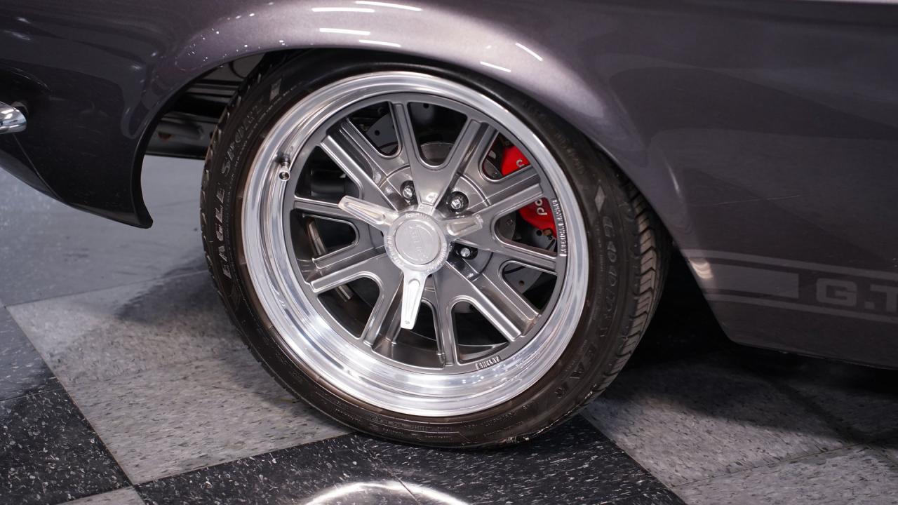 1967 Ford Mustang Shelby GT500 Tribute