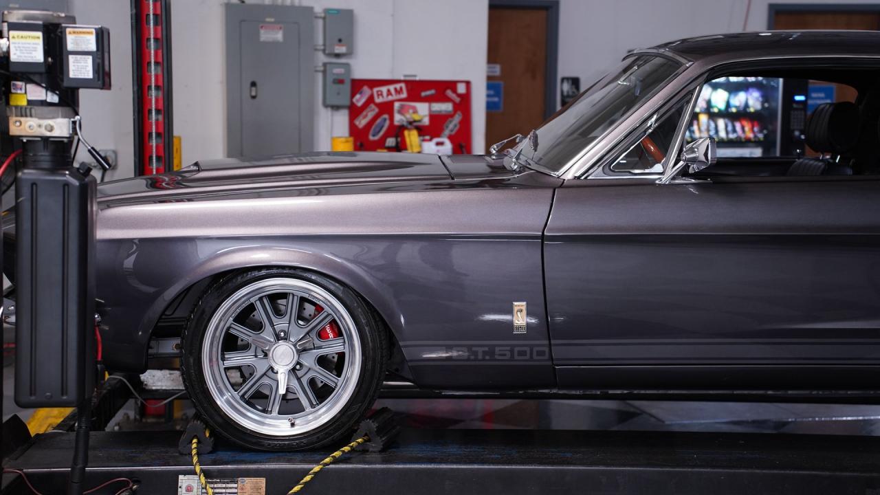 1967 Ford Mustang Shelby GT500 Tribute