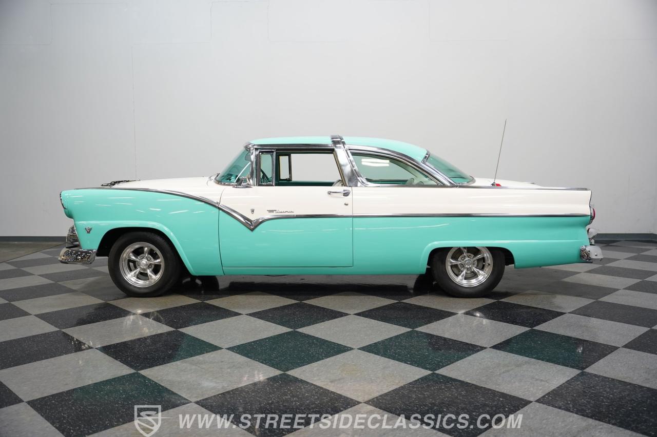 1955 Ford Crown Victoria