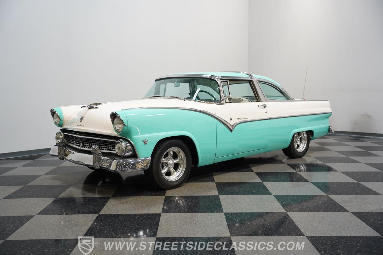 1955 Ford Crown Victoria