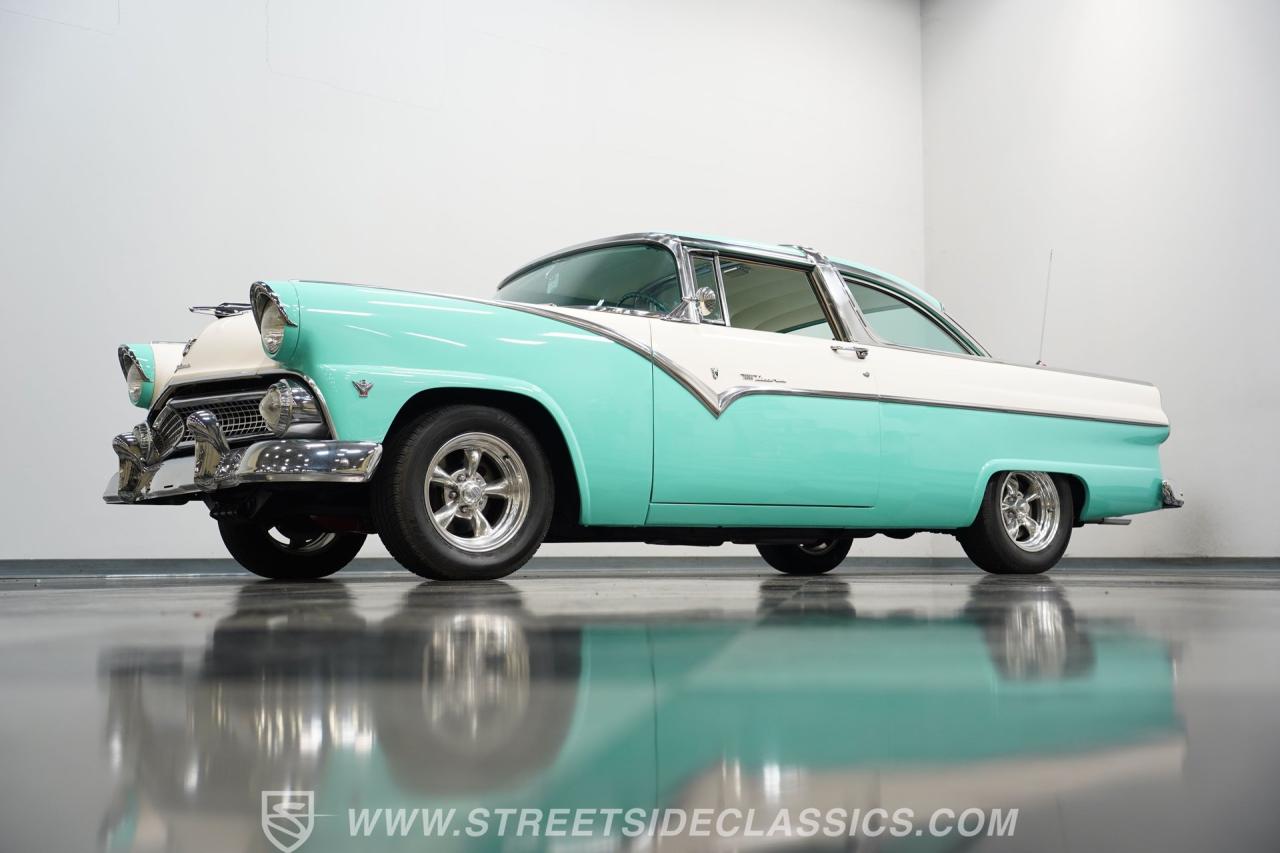 1955 Ford Crown Victoria