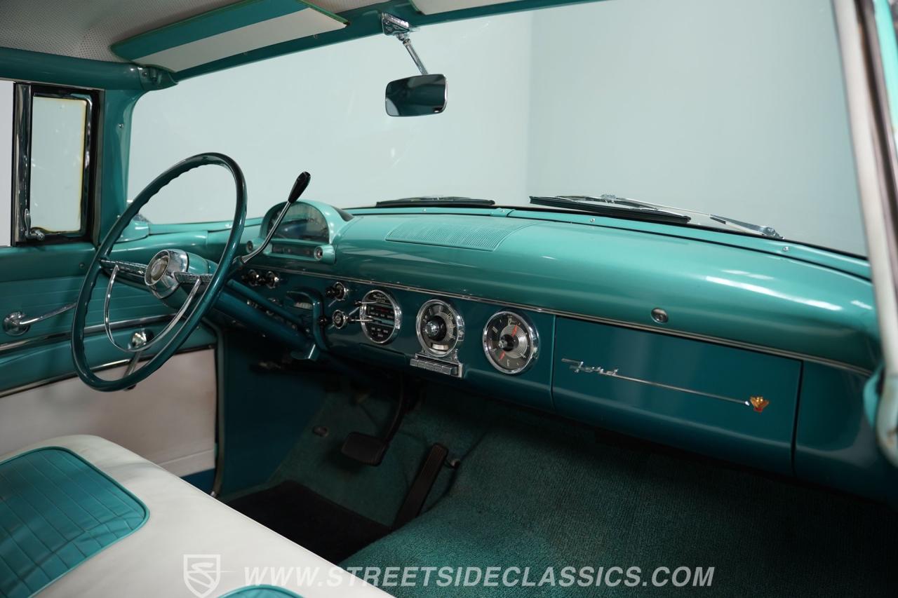 1955 Ford Crown Victoria