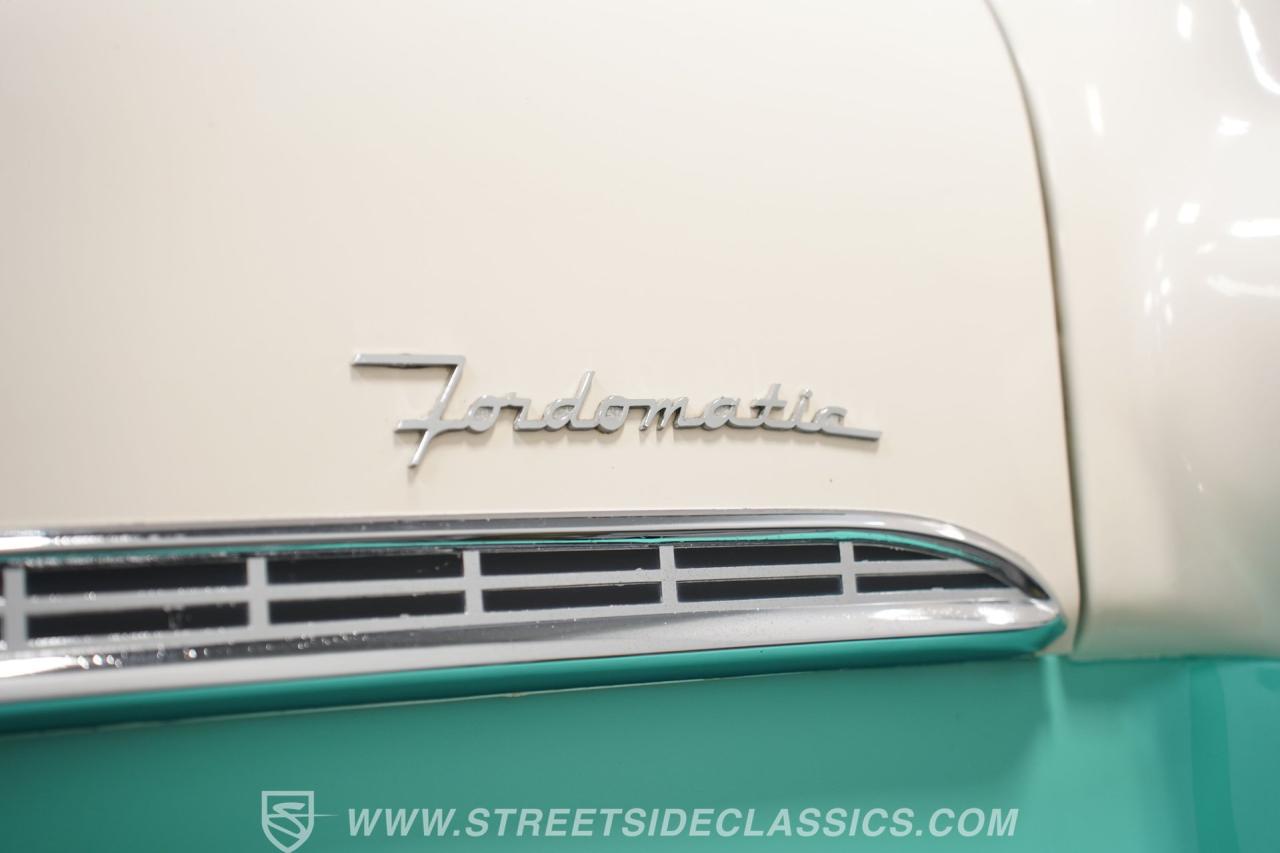 1955 Ford Crown Victoria