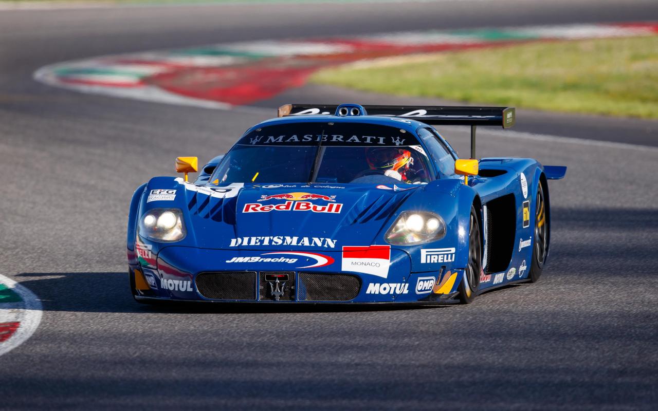 2005 Maserati MC12 GT1
