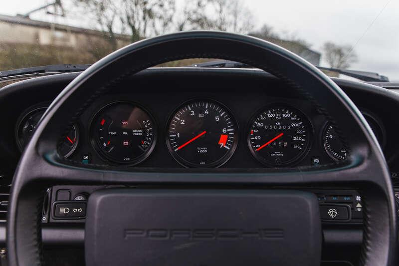 1989 Porsche 911 3.2 TARGA
