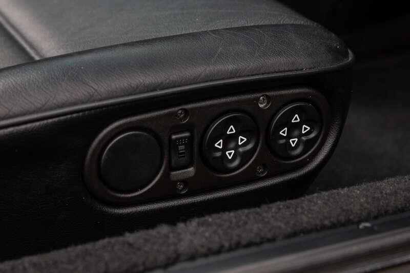 1989 Porsche 911 3.2 TARGA