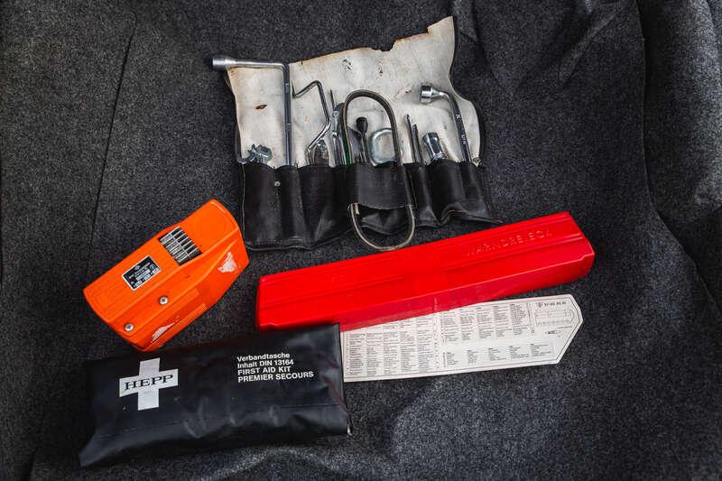 1989 Porsche 911 3.2 TARGA